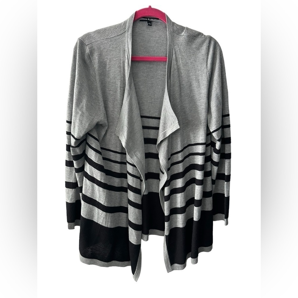 Cable & Gauge L gray & black striped long sleeve open-front cardigan